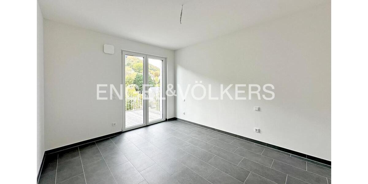 Einfamilienhaus Bad Ems - 2 Zimmer, 103 m&sup2;, 1.235&euro; | Angebot:24979122