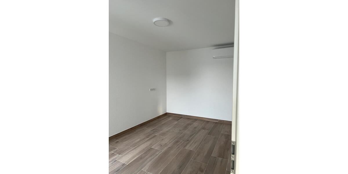 Etagenwohnung Lösnich - 4 Zimmer, 90 m&sup2;, 1.200&euro; | Angebot:22840569