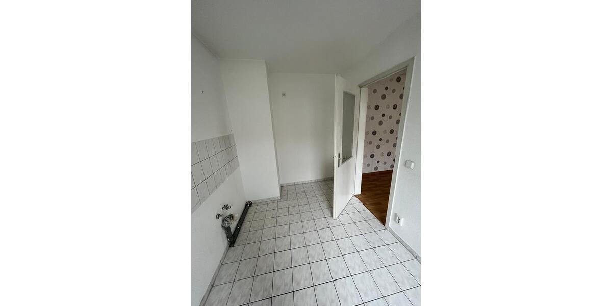 Etagenwohnung Pasewalk - 3 Zimmer, 67 m&sup2;, 550&euro; | Angebot:25151322