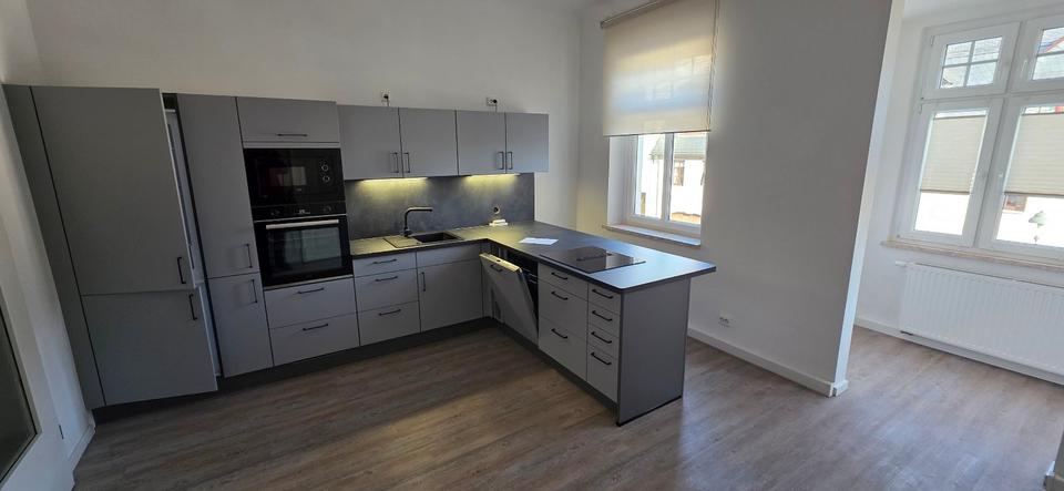 Etagenwohnung Schneeberg - 5 Zimmer, 128 m&sup2;, 1.024&euro; | Angebot:24877003