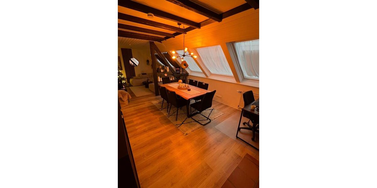 Dachgeschoßwohnung Jülich - 2 Zimmer, 76 m&sup2;, 836&euro; | Angebot:24381386