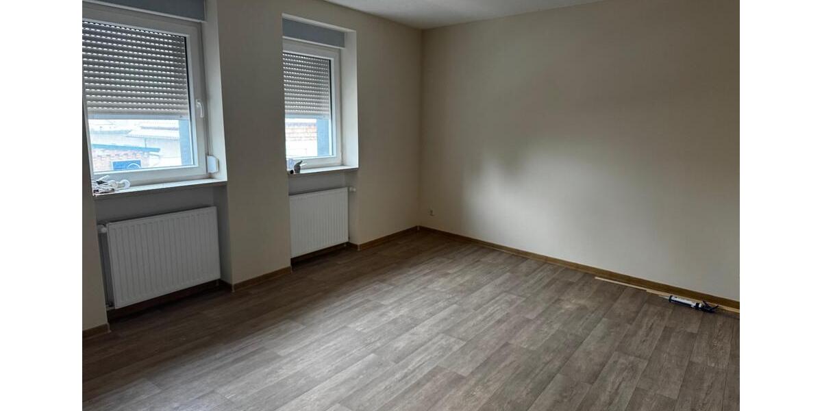 Doppelhaushälfte Klostermansfeld - 4 Zimmer, 122 m&sup2;, 1.000&euro; | Angebot:25868697
