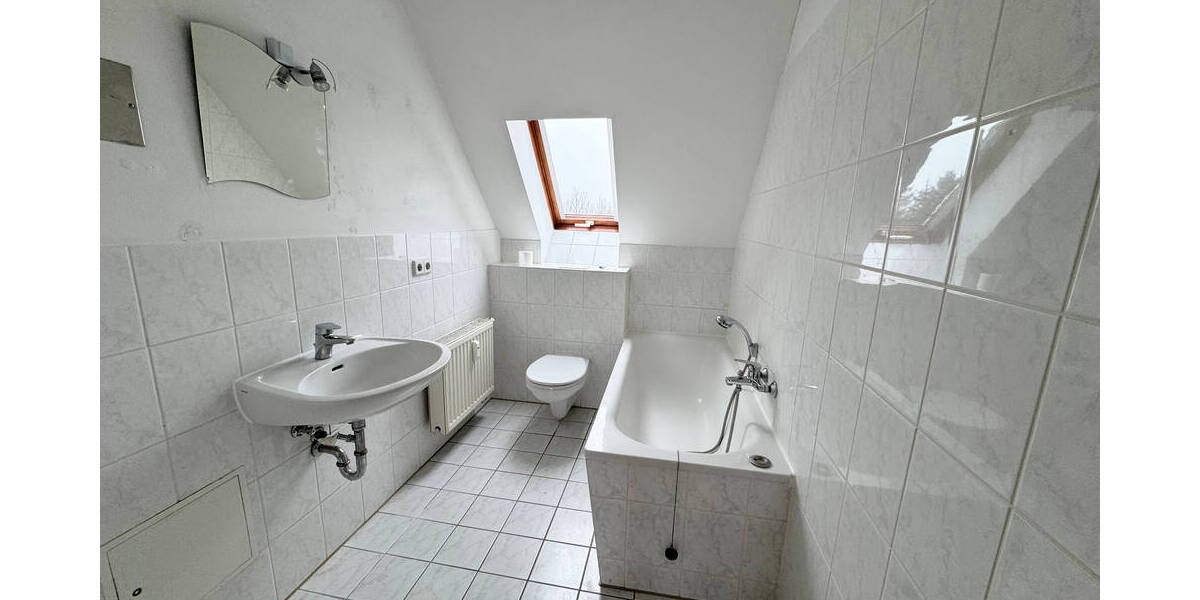 Etagenwohnung Leisnig Fischendorf - 2 Zimmer, 49 m&sup2;, 300&euro; | Angebot:24033770