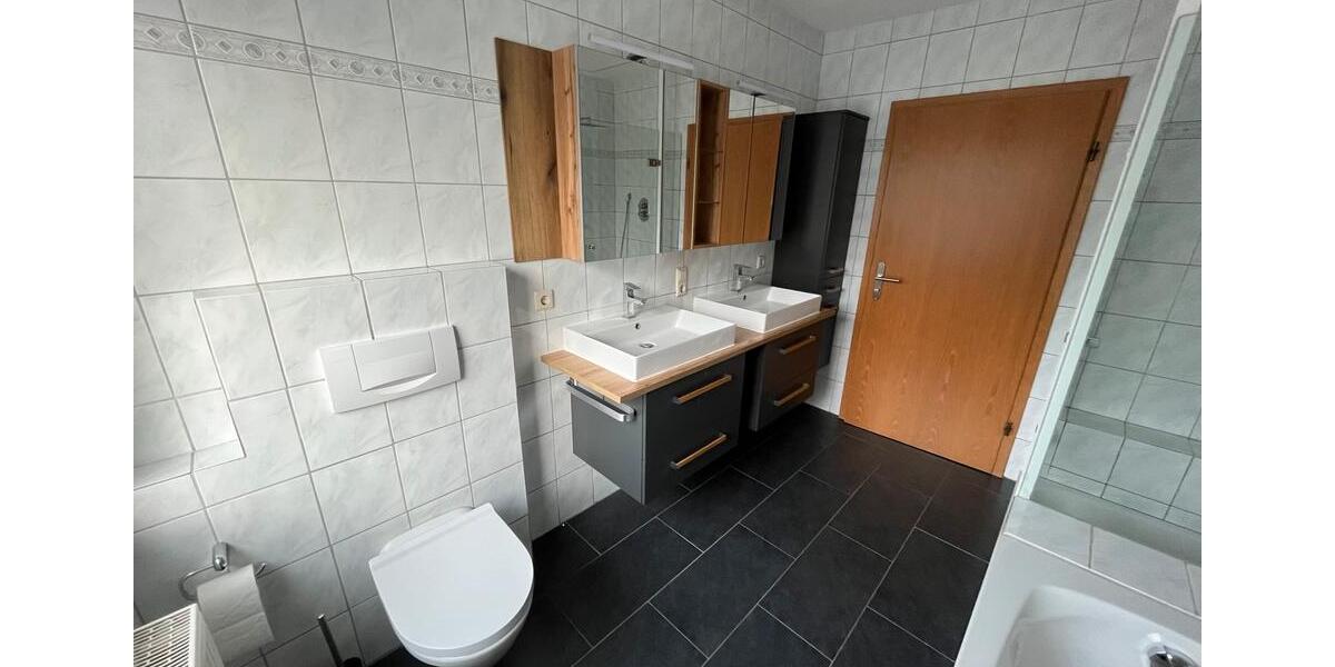 5 Zimmer Dachgeschoss- Maisonette Wohnung in Lünne 5 zimmer