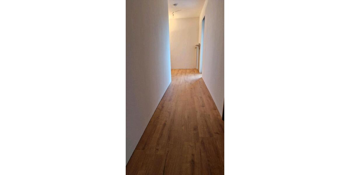 Etagenwohnung Würzburg Lengfeld - 3 Zimmer, 90 m&sup2;, 1.110&euro; | Angebot:26261892