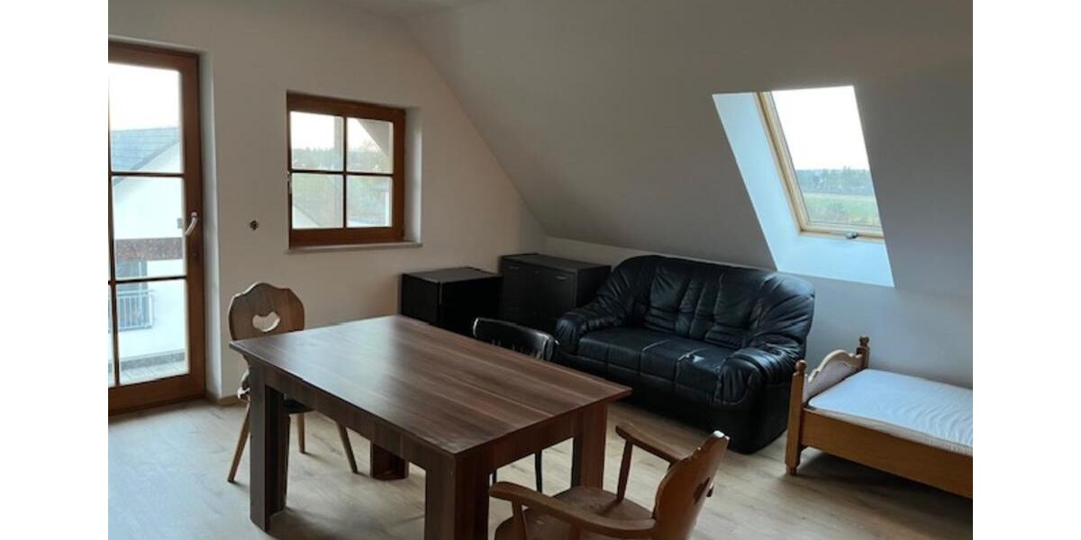 Möbliertes Zimmer in Bruckberg bei Landshut - WG 1 zimmer