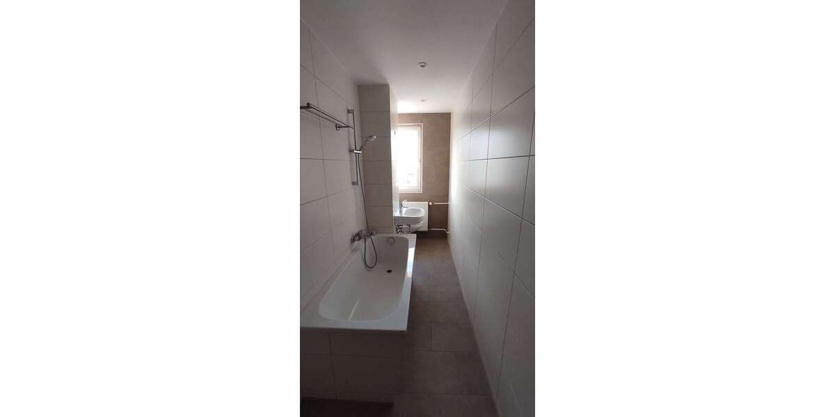 Etagenwohnung Löbau Altlöbau - 4 Zimmer, 70 m&sup2;, 398&euro; | Angebot:24517644