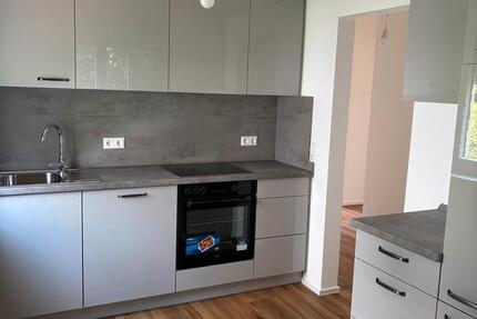 Wohnung Stuttgart Degerloch - 3 Zimmer, 70 m&sup2;, 1.400&euro; | Angebot:26516829