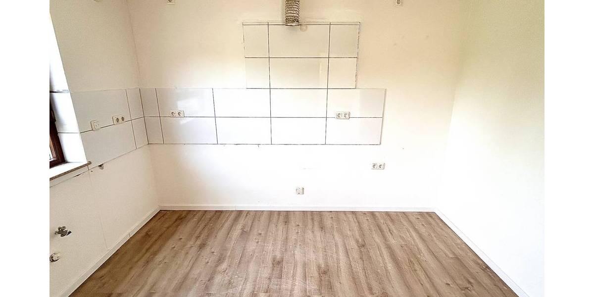 Etagenwohnung Bad Hersfeld / Johannesberg Bad Hersfeld - 2 Zimmer, 90 m&sup2;, 768&euro; | Angebot:26787185