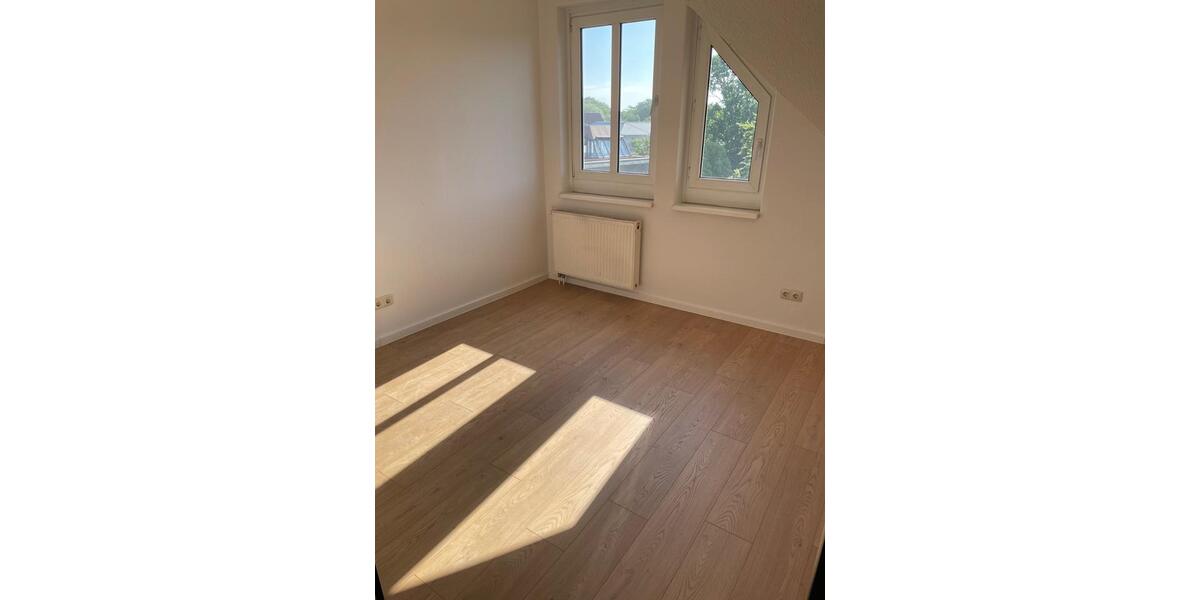 Etagenwohnung Minden - 3 Zimmer, 149 m&sup2;, 1.150&euro; | Angebot:26676314