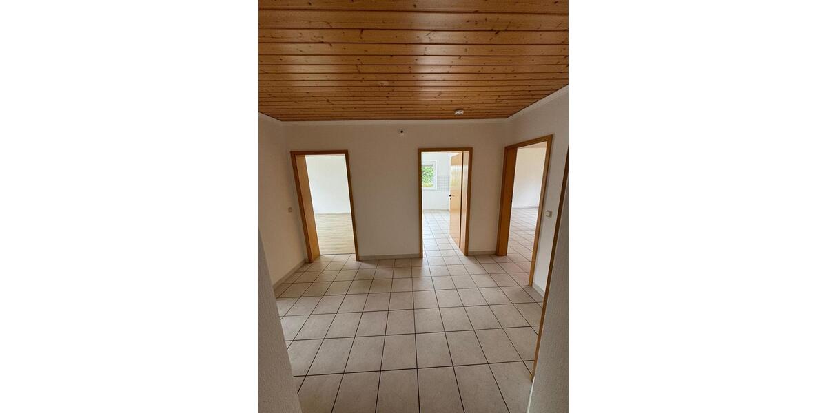 Attraktive 3-ZKB-Whg in Burbach-Holzhausen + kl. Terrasse+Garten zimmer