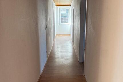 Wohnung Schwäbisch Gmünd - 4 Zimmer, 90 m&sup2;, 1.100&euro; | Angebot:26641469
