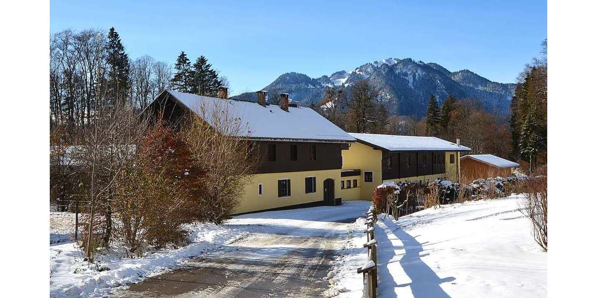 Wohnung zum Mieten in Lenggries 1.215 € 71.42 m² 2 zimmer