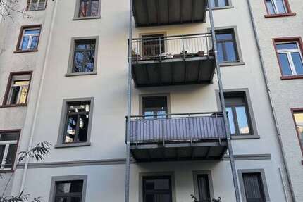 Wohnung zum Mieten in Frankfurt 2.400 € 105 m²