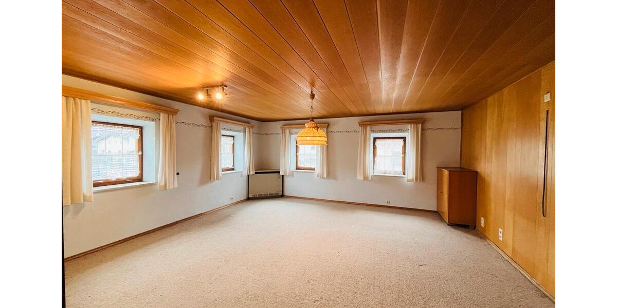 Einfamilienhaus Fridolfing - 7 Zimmer, 200 m&sup2;, 1.400&euro; | Angebot:24666955