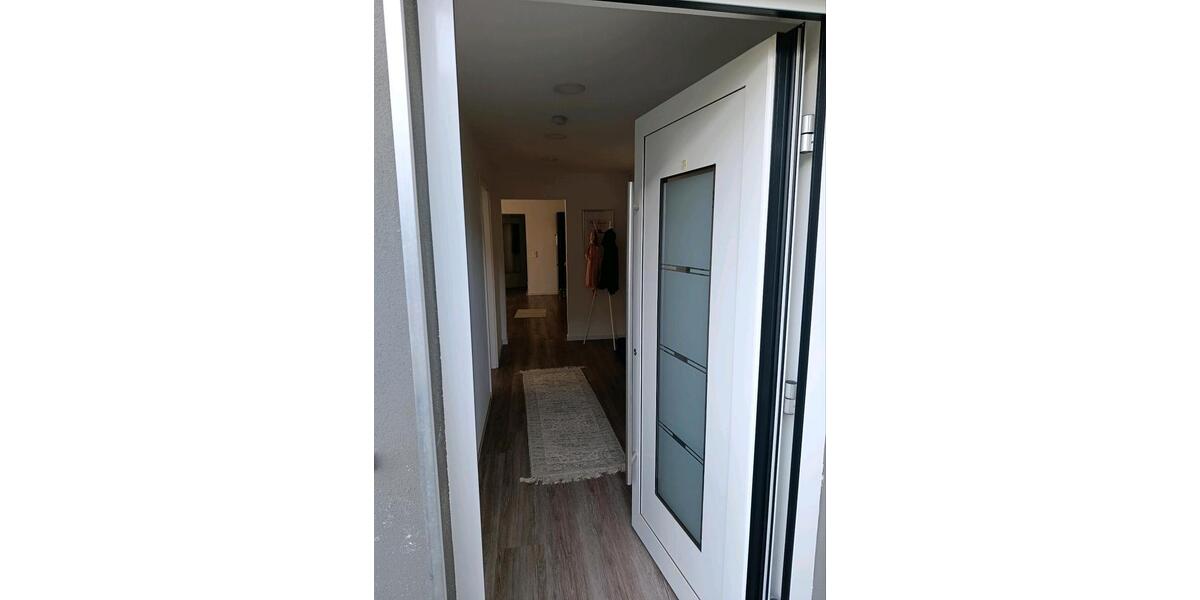 Erdgeschoßwohnung Kirchhain - 3 Zimmer, 80 m&sup2;, 945&euro; | Angebot:26286548