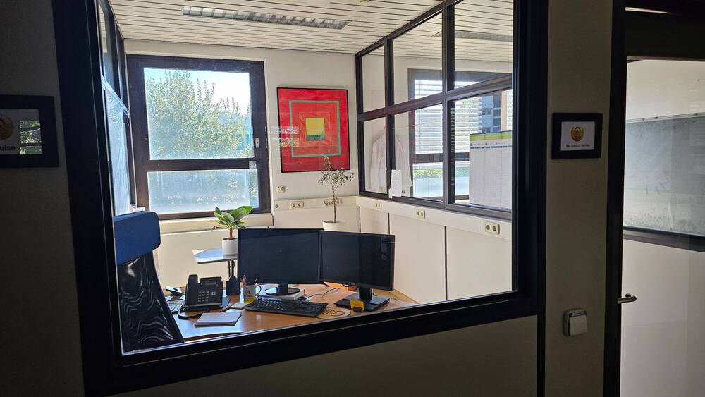 Gewerbeobjekt Freiburg im Breisgau St. Georgen - 1 Zimmer, 736 m&sup2;, 6.350&euro; | Angebot:25746096