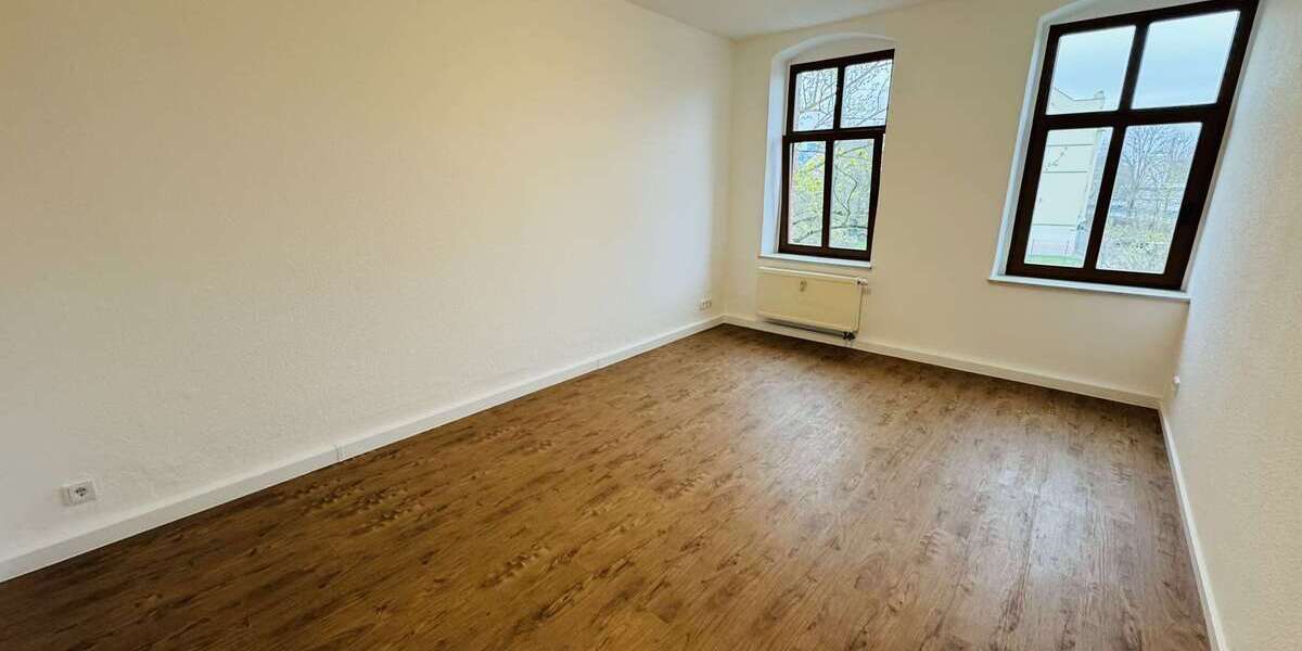 Etagenwohnung Hainichen - 3 Zimmer, 62 m&sup2;, 340&euro; | Angebot:26999878
