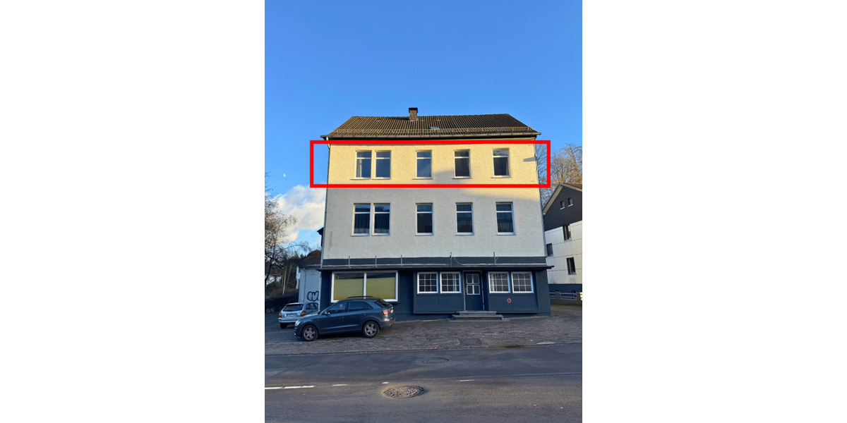 Etagenwohnung Meinerzhagen - 3 Zimmer, 100 m&sup2;, 1.000&euro; | Angebot:24330086