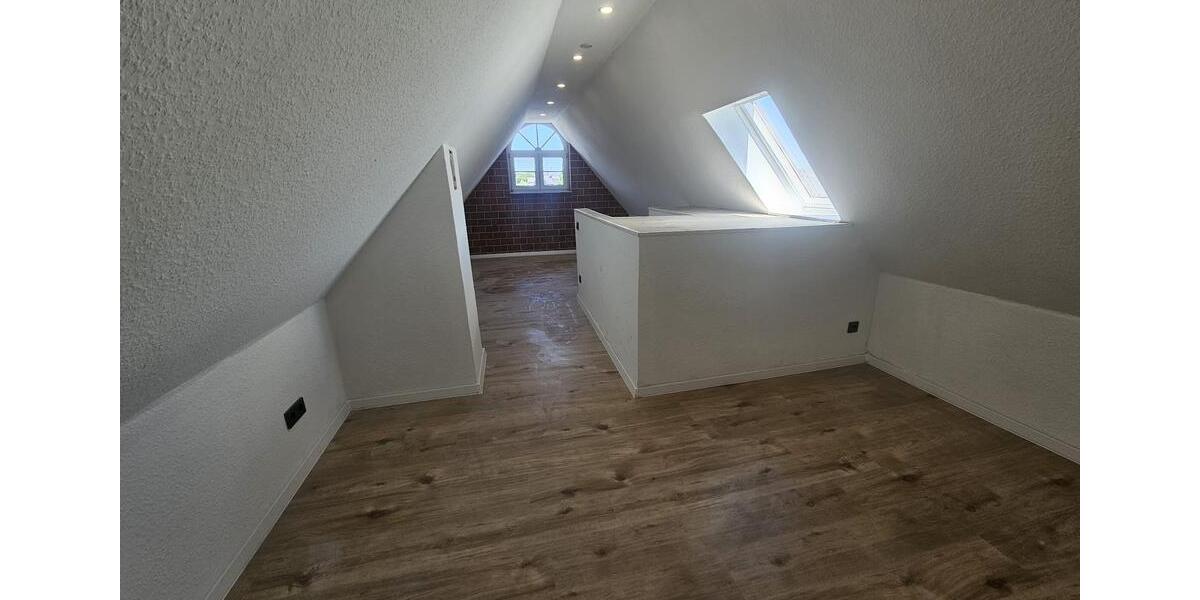 Dachgeschoßwohnung Brilon - 2 Zimmer, 52 m&sup2;, 495&euro; | Angebot:25380328