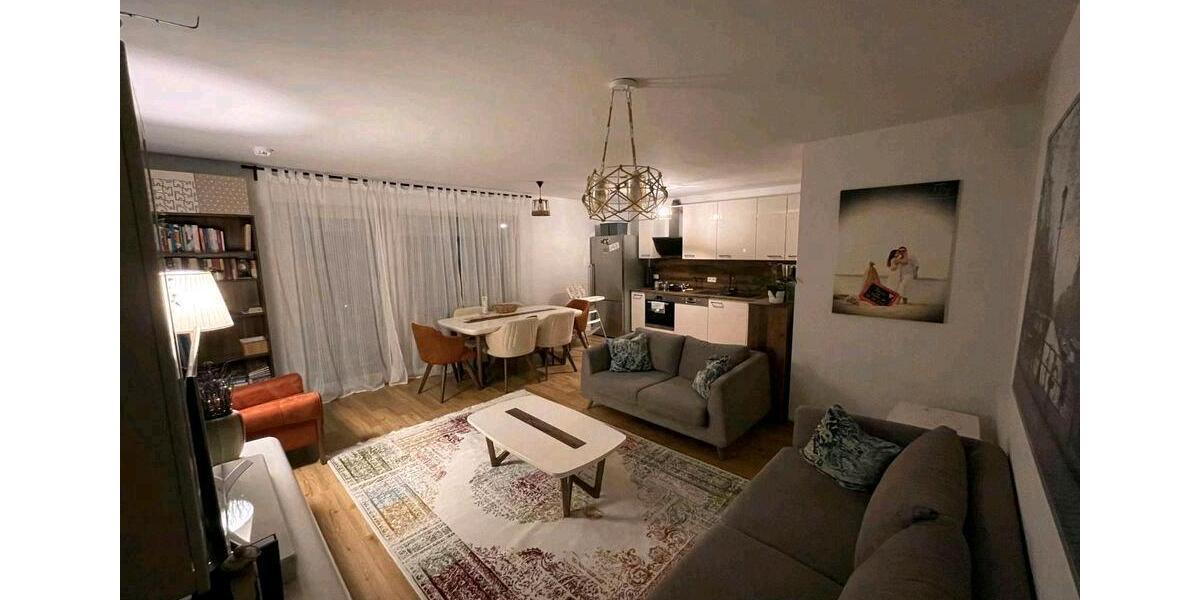 Etagenwohnung Offenburg - 3 Zimmer, 80 m&sup2;, 1.266&euro; | Angebot:26626692