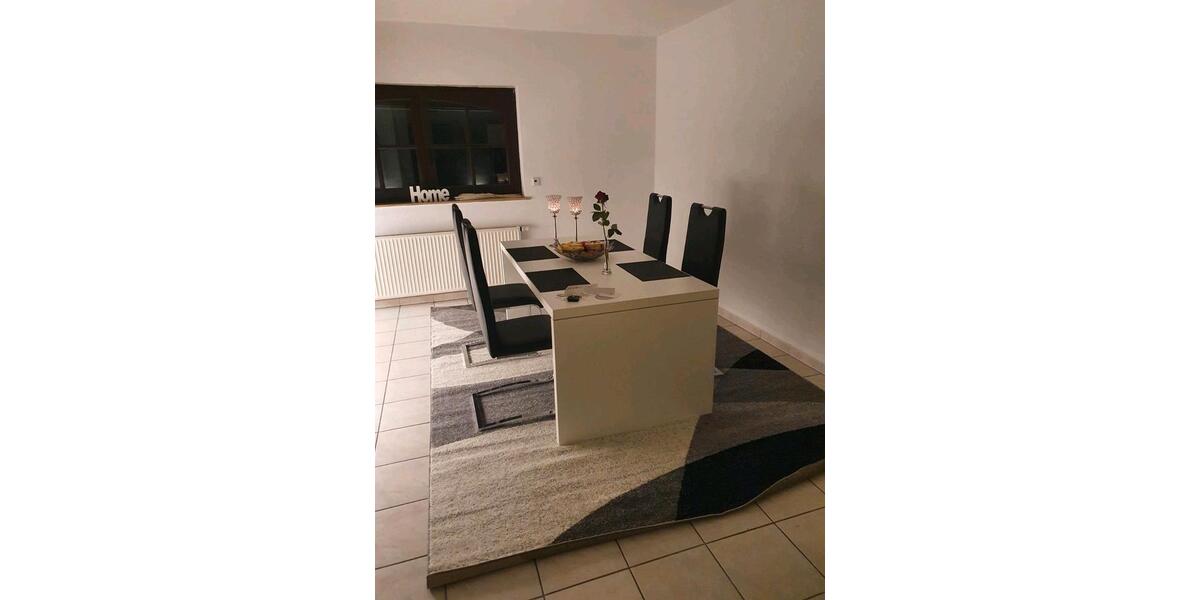 Dachgeschoßwohnung Dillingen (Saar) - 3.5 Zimmer, 104 m&sup2;, 750&euro; | Angebot:26019984