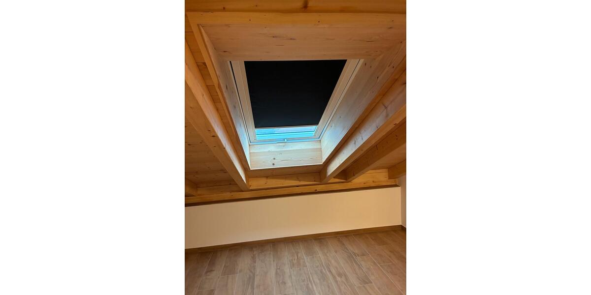 Dachgeschoßwohnung Weilheim in Oberbayern - 2 Zimmer, 53 m&sup2;, 1.035&euro; | Angebot:25005343