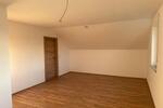 Doppelhaushälfte Osterhofen - 6 Zimmer, 175 m&sup2;, 1.350&euro; | Angebot:26399730