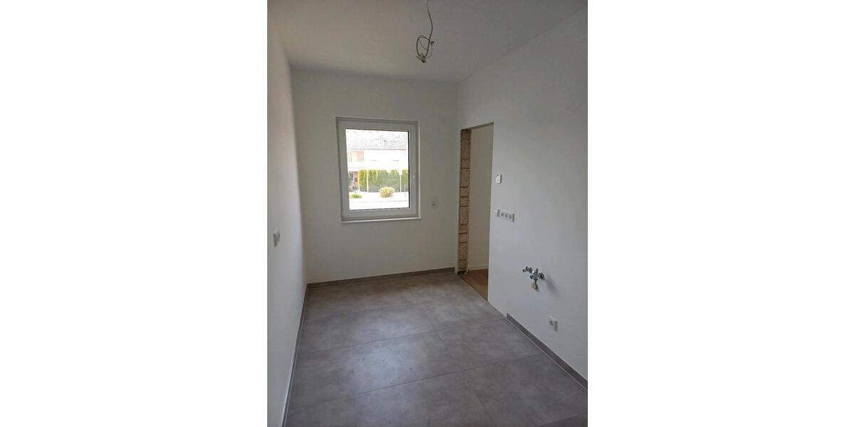 Etagenwohnung Frielendorf - 3 Zimmer, 80 m&sup2;, 750&euro; | Angebot:26700016