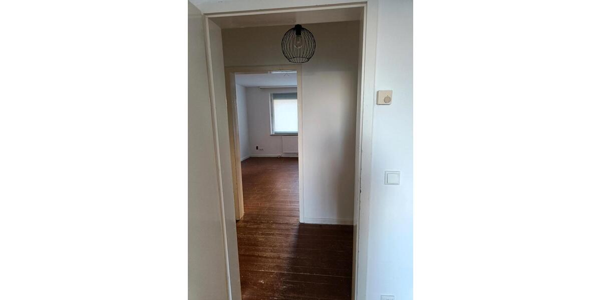 Erdgeschoßwohnung Solingen Mitte - 1 Zimmer, 45 m&sup2;, 600&euro; | Angebot:26327004
