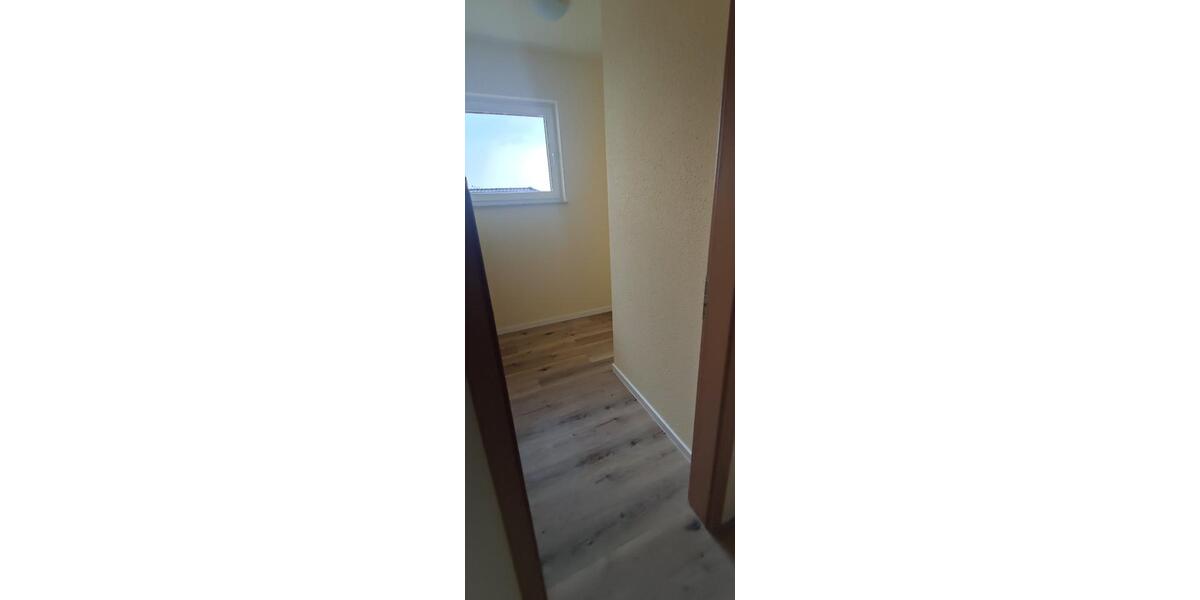 Reihenhaus Delitzsch - 4 Zimmer, 101 m&sup2;, 1.299&euro; | Angebot:25417943