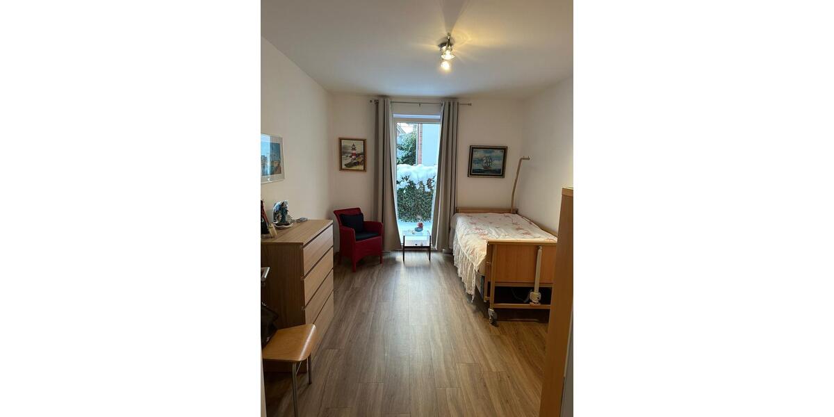 Erdgeschoßwohnung Rellingen - 3 Zimmer, 77 m&sup2;, 1.730&euro; | Angebot:24757030