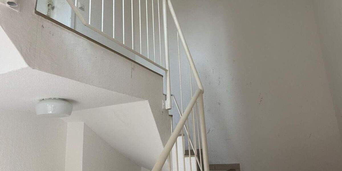 Etagenwohnung Merseburg Neumarkt (Vorstadt) - 4 Zimmer, 83 m&sup2;, 600&euro; | Angebot:24990144