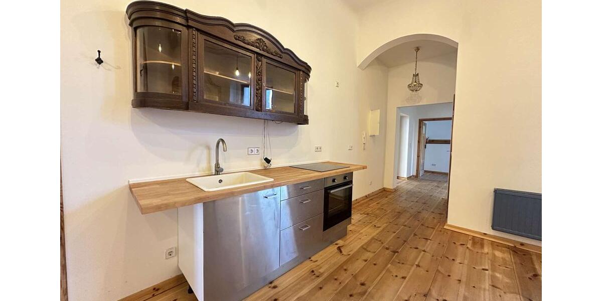 Etagenwohnung Görlitz - 5 Zimmer, 133 m&sup2;, 840&euro; | Angebot:26001749