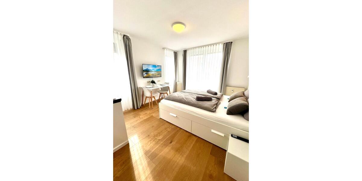Wohnen auf Zeit Sindelfingen - 1 Zimmer, 20 m&sup2;, 696&euro; | Angebot:26614679