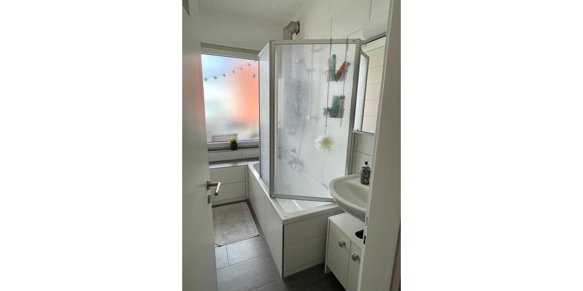 Wohnen auf Zeit Bayreuth City - 28 Zimmer, 75 m&sup2;, 420&euro; | Angebot:26275081