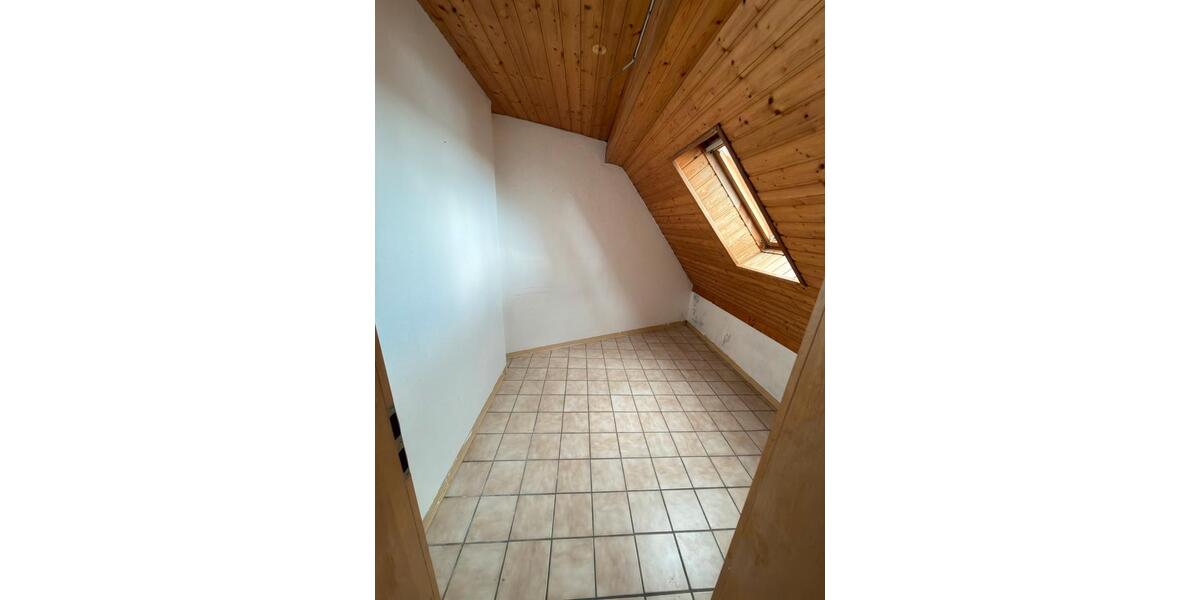 Erdgeschoßwohnung Minden - 3.5 Zimmer, 74 m&sup2;, 590&euro; | Angebot:26671726