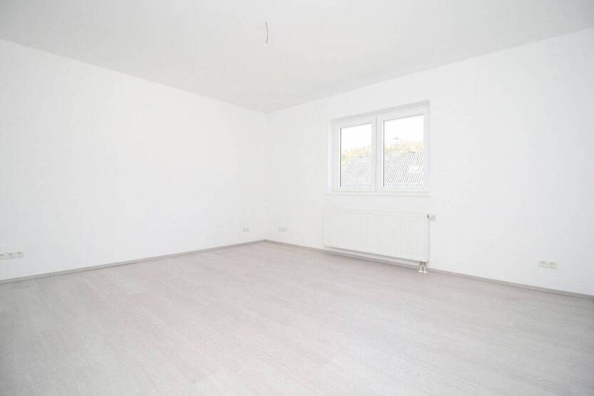 Hell-Geräumig-Zentral: Renovierte 2-Zimmer-Wohnung in Linz