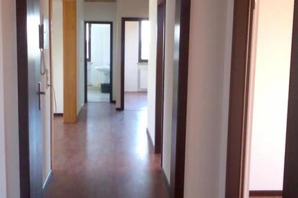 Große, sonnige 3,5 Zi. Whg mit zwei Bädern in Hemmingen Devese 3.5 zimmer