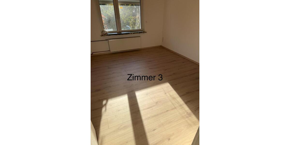 Schöne 4 Zimmer Wohnung + Küche und Bad Billingshausen 4 zimmer