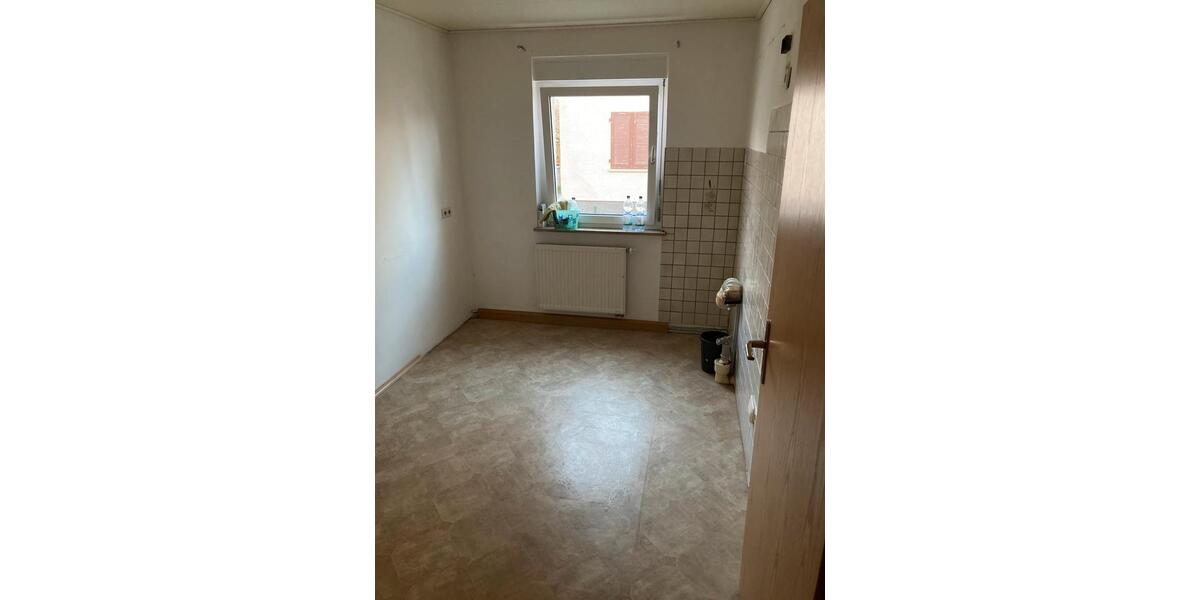 Erdgeschoßwohnung Untermünkheim - 4 Zimmer, 77 m&sup2;, 700&euro; | Angebot:25934836