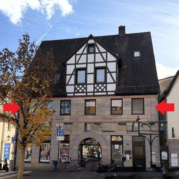 Gewerbeobjekt Lauf - 8 Zimmer, 213 m&sup2;, 2.112&euro; | Angebot:25706461