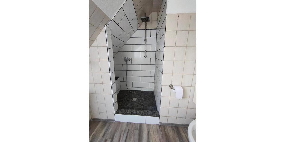 Dachgeschoßwohnung Ruhner Berge - 3 Zimmer, 75 m&sup2;, 600&euro; | Angebot:22694802