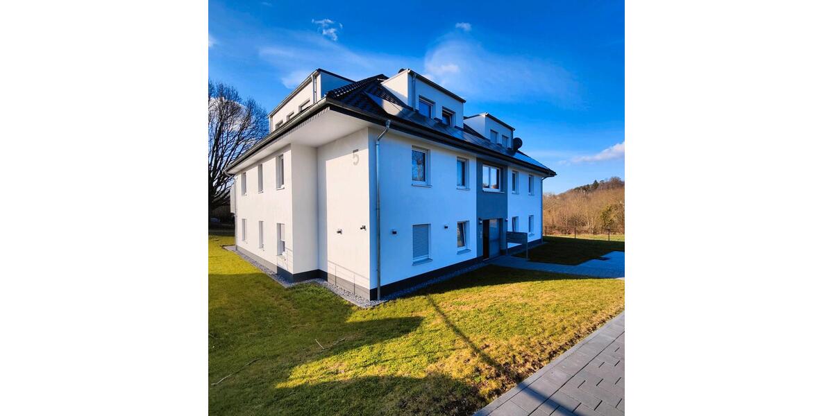 Erdgeschoßwohnung Porta Westfalica - 4 Zimmer, 111 m&sup2;, 1.200&euro; | Angebot:26248835