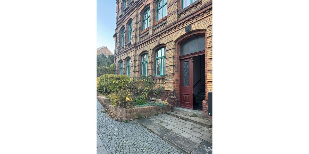 3-Raum-Altbauwohnung nahe dem Bahnhof und Innenstadt mit Potential 3 zimmer