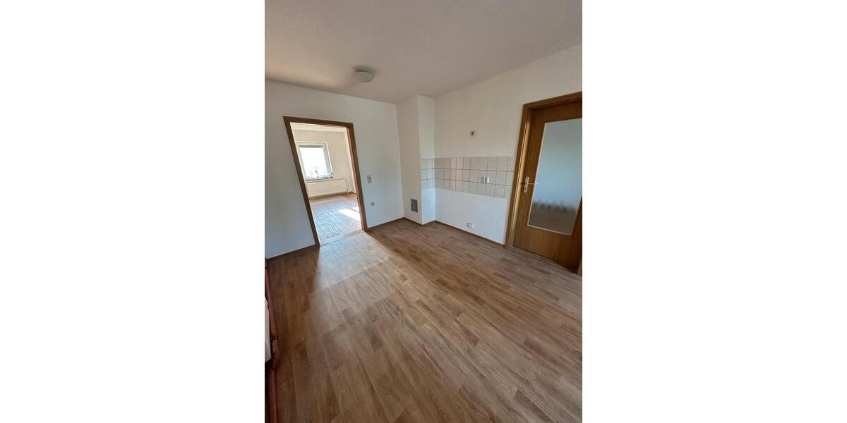 Erdgeschoßwohnung Finsterwalde - 3 Zimmer, 61 m&sup2;, 395&euro; | Angebot:26035786