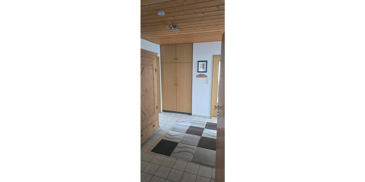 Etagenwohnung Beilngries - 7 Zimmer, 106 m&sup2;, 1.050&euro; | Angebot:26592587