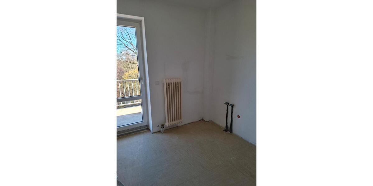 Etagenwohnung Emden - 4 Zimmer, 88 m&sup2;, 574&euro; | Angebot:25989528