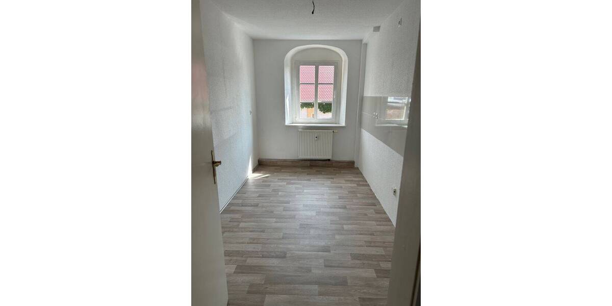 Etagenwohnung Strehla - 2 Zimmer, 49 m&sup2;, 271&euro; | Angebot:20216498