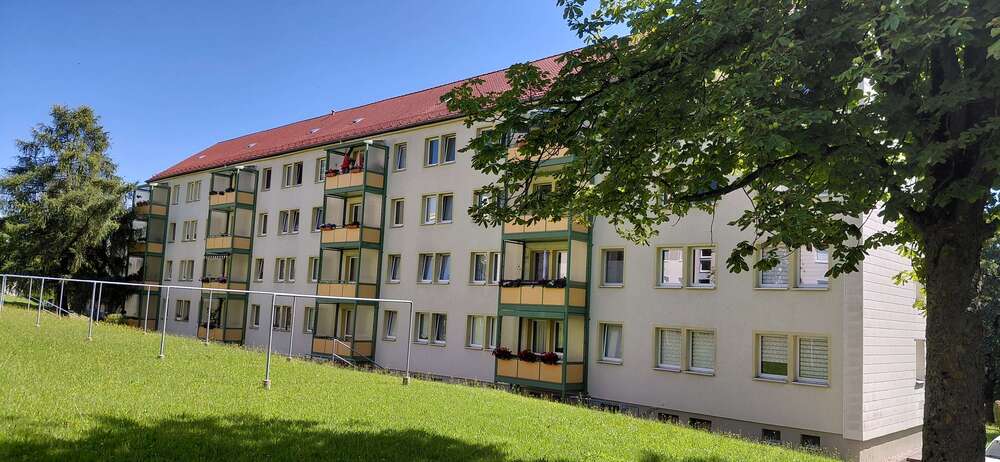 Etagenwohnung Stollberg - 3 Zimmer, 57 m&sup2;, 270&euro; | Angebot:27452302